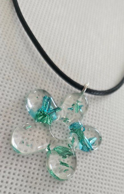 Collier fleur 