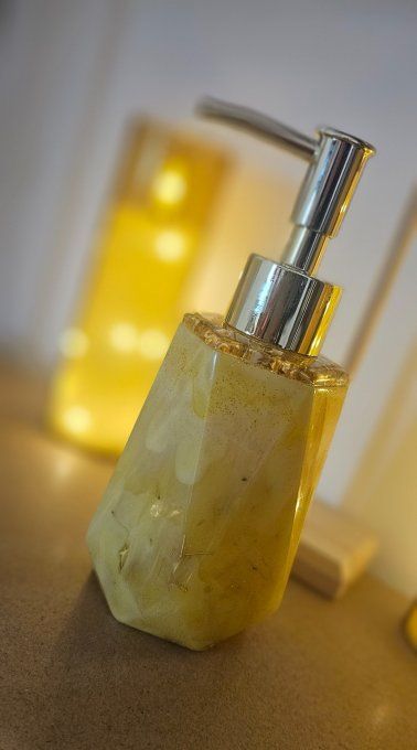 Distributeur de savon 