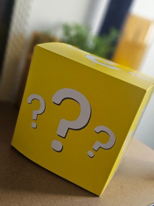 MYSTERY BOX 