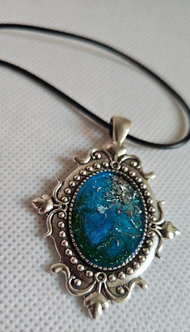 Collier