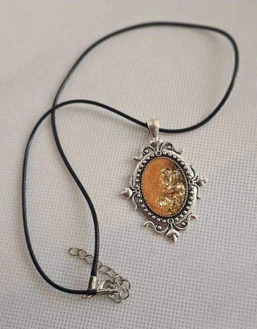 Collier